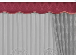 Apart gebogte Schabracke