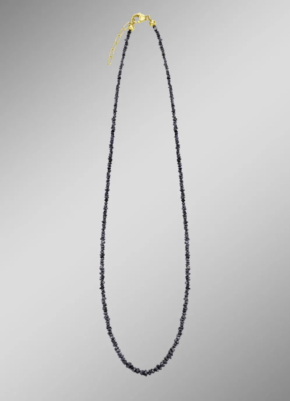 Außergewöhnliche Halskette mit Roh-Diamanten in Dunkelgrau
