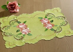 Aufwendig gearbeitete Accessoires