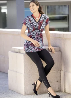 Ausdrucksvolle Tunika mit V-Ausschnitt