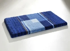 Badgarnitur mit rutschhemmender Rückseite