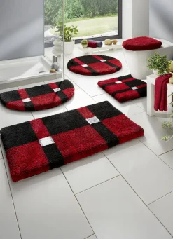 Badgarnitur mit rutschhemmender Rückseite