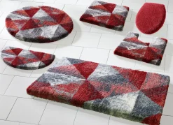 Badgarnitur von Grund mit geometrischem Dessin