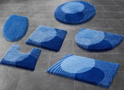 Badgarnitur von LineaDue mit rutschhemmender Rückseite