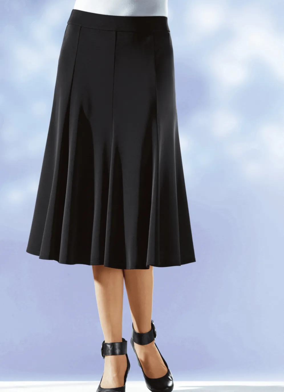 8-Bahnenrock mit glockig schwingendem Saum