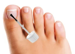 Bausch Nagelkur gegen Nagelpilz