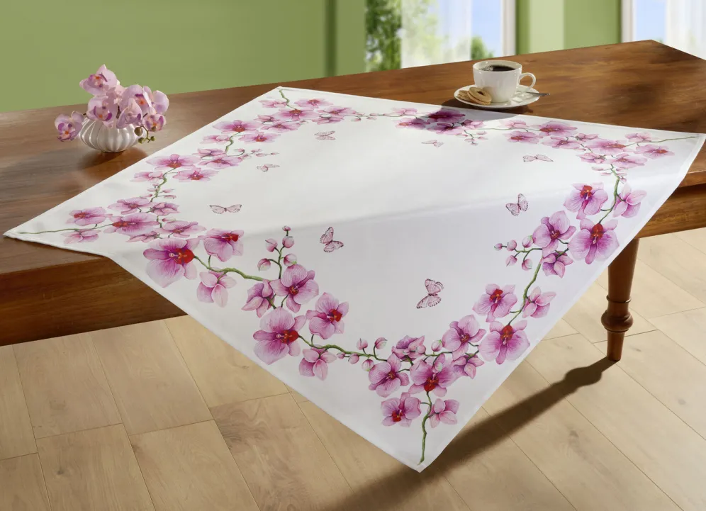 Bedruckte Tisch- und Raumdekoration
