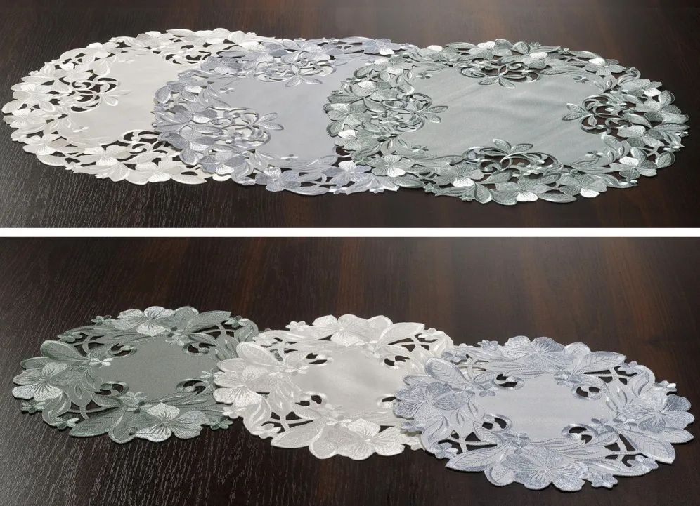 Bestickte Tisch- und Raumdekoration