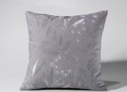 Bestickte Tisch- und Raumdekoration mit Gräser- und Blätter-Dessin