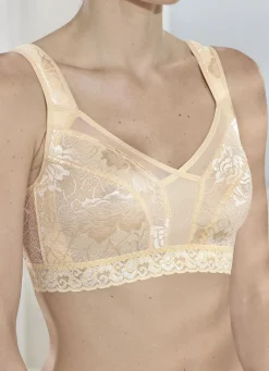 BH mit Haftband für perfekten Sitz