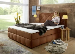 Boxspringbett mit Bettkasten und Topper