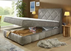 Boxspringbett mit Bettkasten und Topper