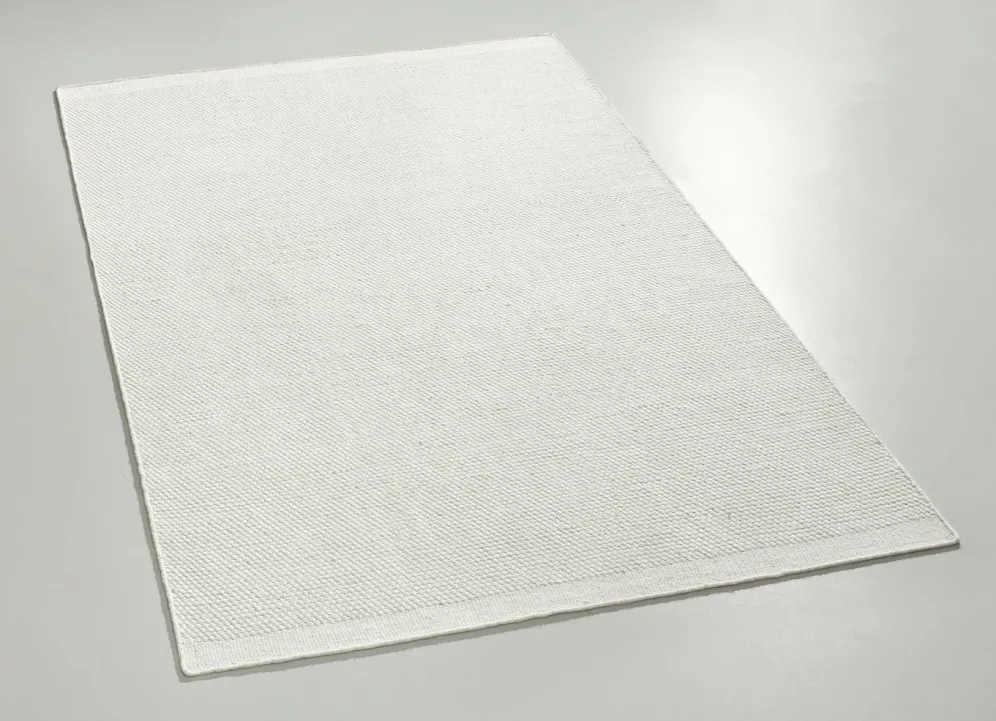 Brücken und Teppiche aus feuchtigkeitsregulierender Naturfaser