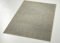 Brücken und Teppiche für drinnen oder draußen