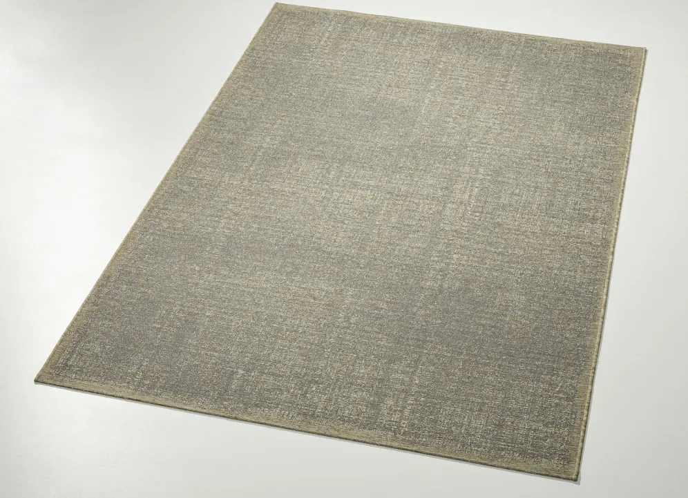 Brücken und Teppiche für drinnen oder draußen