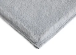 Brücken und Teppiche für ein Gefühl wie auf Wolken