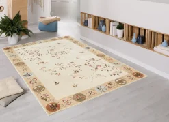 Brücken und Teppiche mit Blumen- und Rankenmotiven