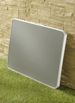 Campingtisch mit 2 Ablagen