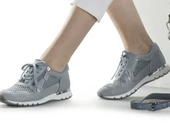 Caprice, schicke Damen-Sneaker, Weite H, mit herausnehmbarem Fußbett