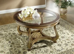 Couchtisch mit aufwendigen Schnitzereien