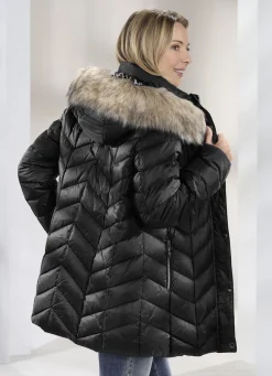 Daunenjacke mit abnehmbarer Kapuze