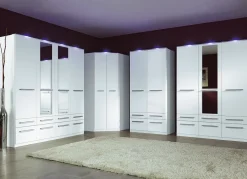 Drehtürenschränke mit kunststoffbeschichteter Oberfläche