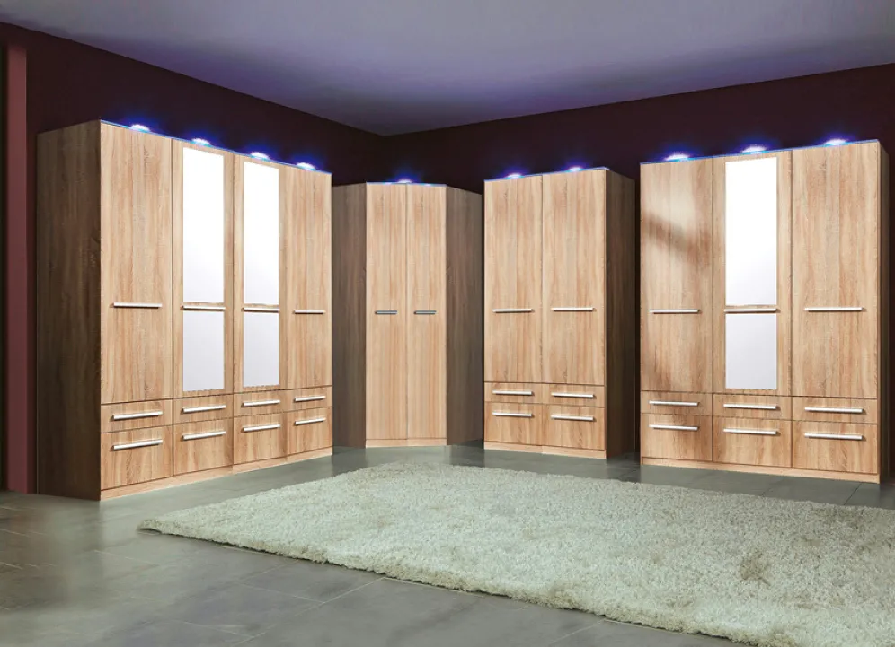 Drehtürenschränke mit kunststoffbeschichteter Oberfläche