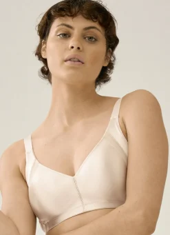 Edel glänzender Naturana BH
