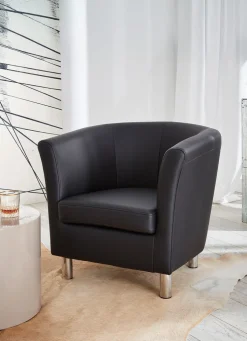 Edler Sessel auf stabilem Holzgrundgestell