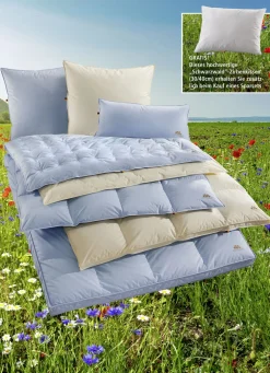 Erstklassige Daunendecken-„Sonderserie blau & creme“ aus dem Schwarzwald