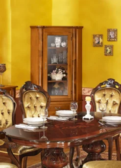 Esszimmer-Möbel mit Wurzelholzfurnier