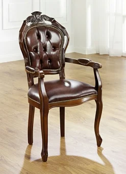 Esszimmer-Stühle und Sessel mit Lederbezug