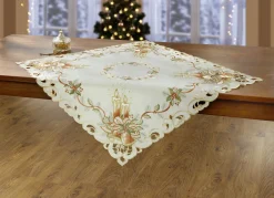 Festlich bestickte Tisch- und Raumdekoration