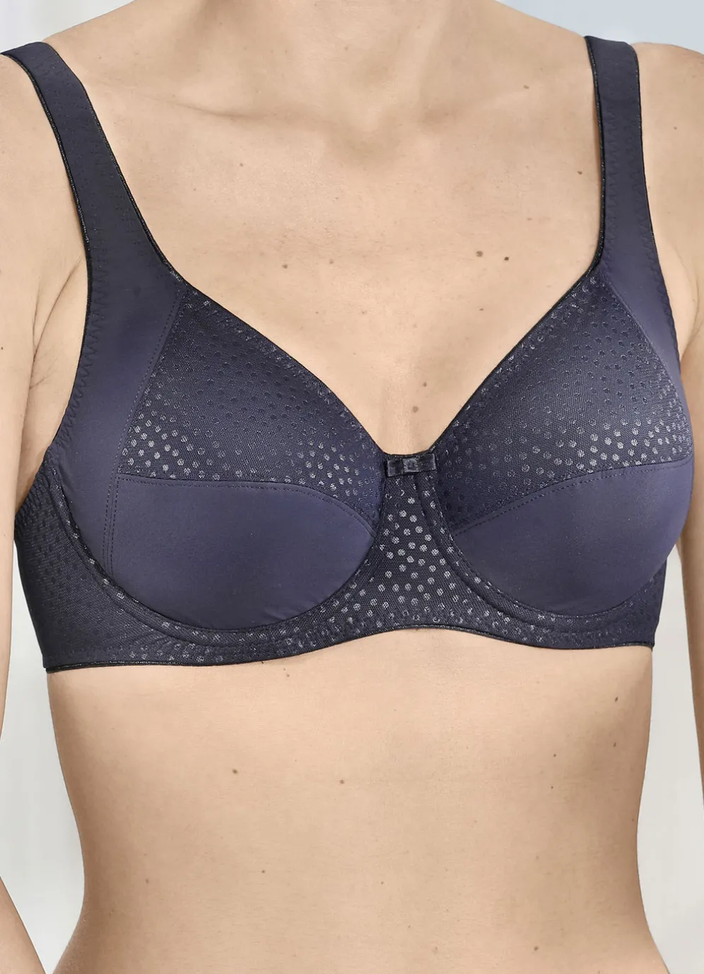 Format Bügel-BH mit hübschem Jacquarddessin