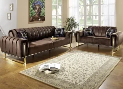 Frei im Raum aufstellbare Polstermöbel mit stabilem Metallgestell