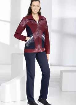 Freizeitanzug mit aufgesetzten Taschen