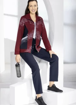 Freizeitanzug mit aufgesetzten Taschen