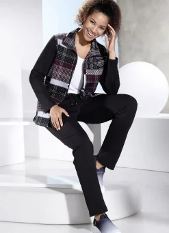 Freizeitanzug mit Seitentaschen