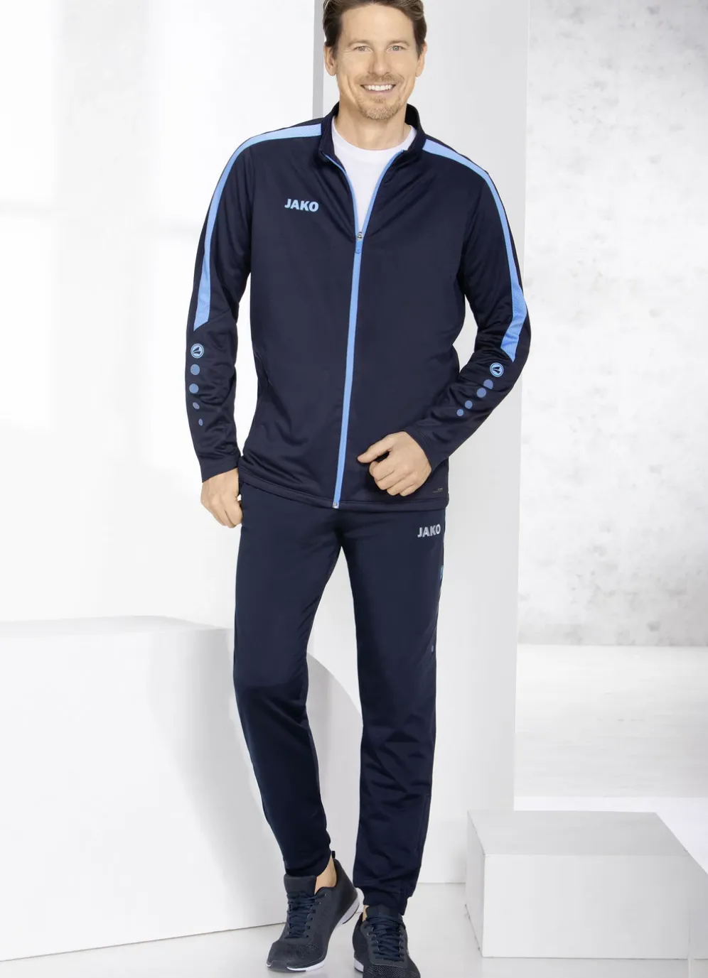 Freizeitanzug von „Jako“