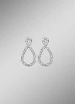 Funkelnde Eleganz: Ohrstecker mit Kristallen