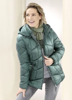 Funktionsjacke aus recycelten Fasern