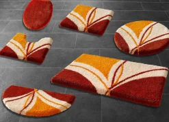 Geschmackvolle Badgarnitur mit rutschhemmender Rückseite