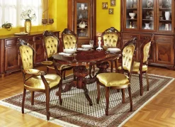 Herrlicher Esstisch mit wertvollen Intarsien