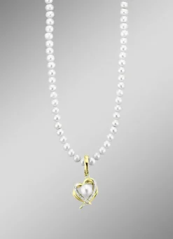 Herz-Anhänger mit Perlenkette