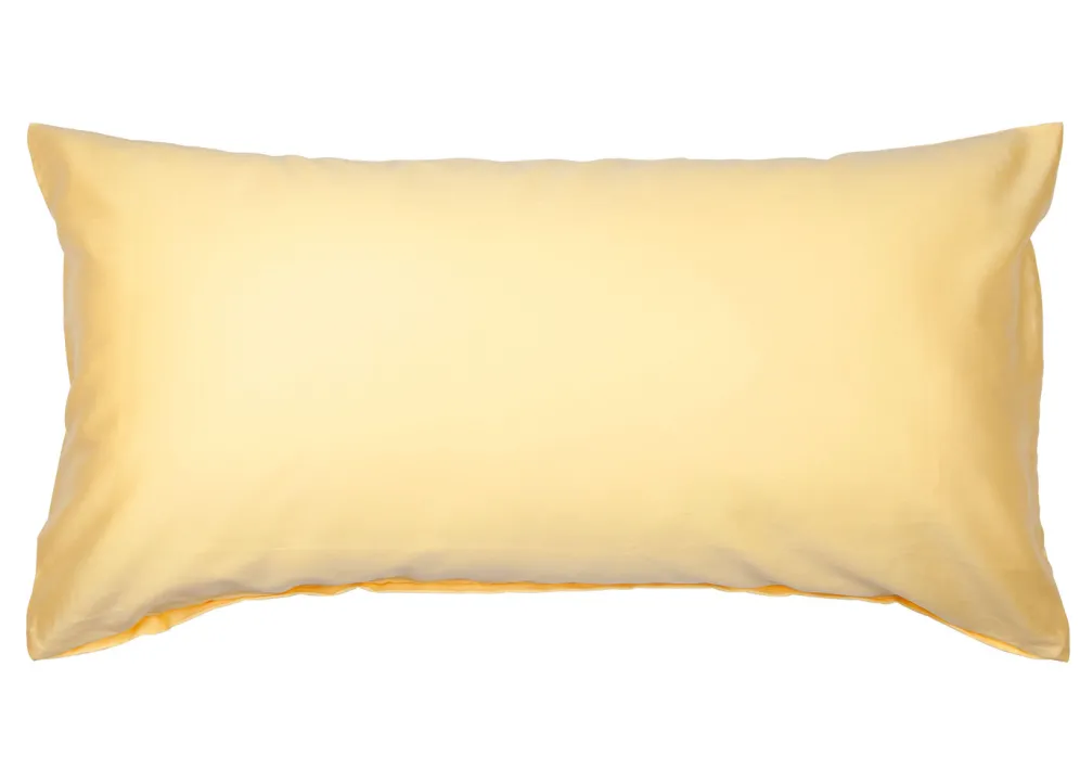 Hochwertige Mako-Satin-Kissenbezüge mit Reißverschluss