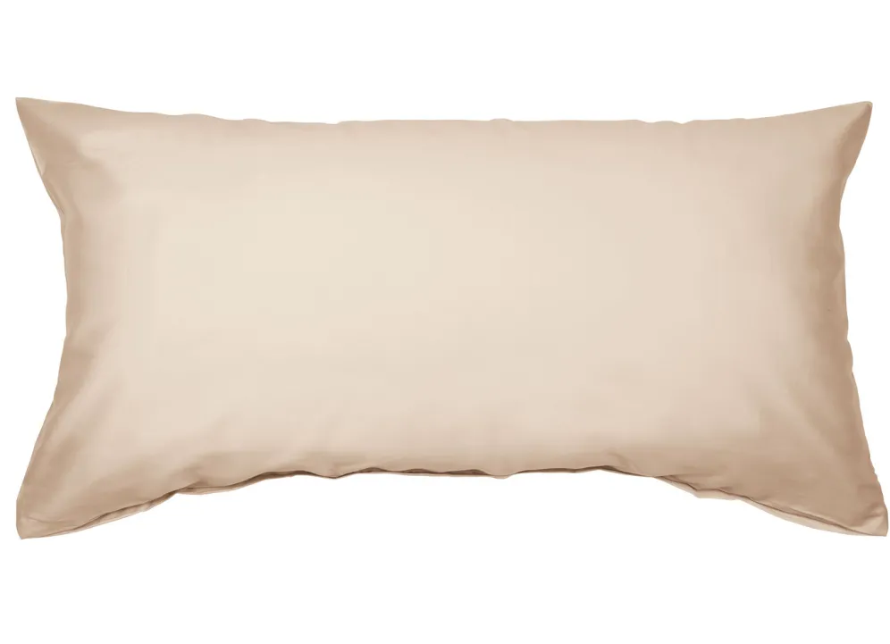 Hochwertige Mako-Satin-Kissenbezüge mit Reißverschluss