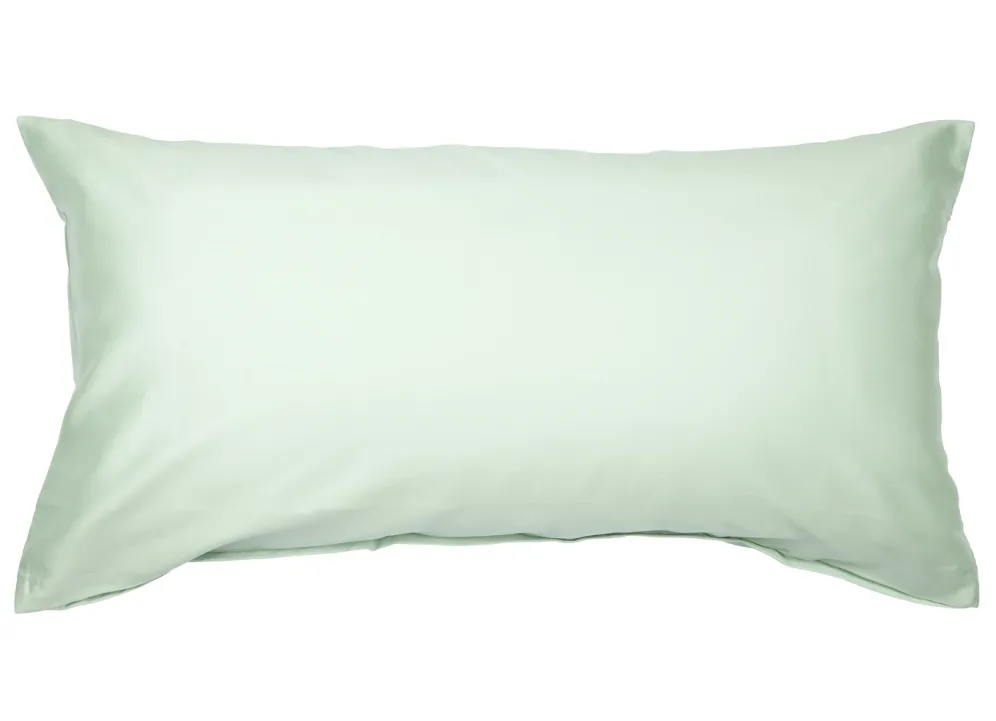 Hochwertige Mako-Satin-Kissenbezüge mit Reißverschluss