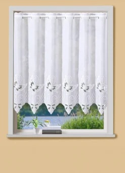 Hochwertiger Kurzstore mit Plauener Stickerei