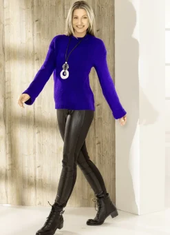 Hose im intressantem Materialmix