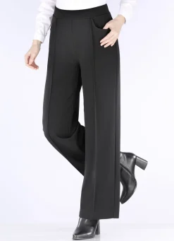 Hose in modischer Weite